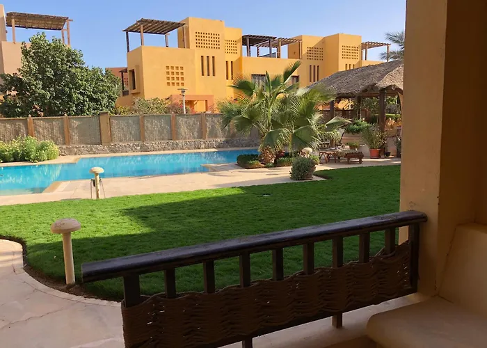 El Gouna 2 Bedrooms South Marina Ground Floor * Gurdaka